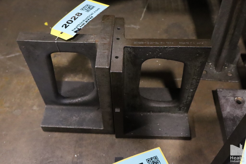 Lot 2028