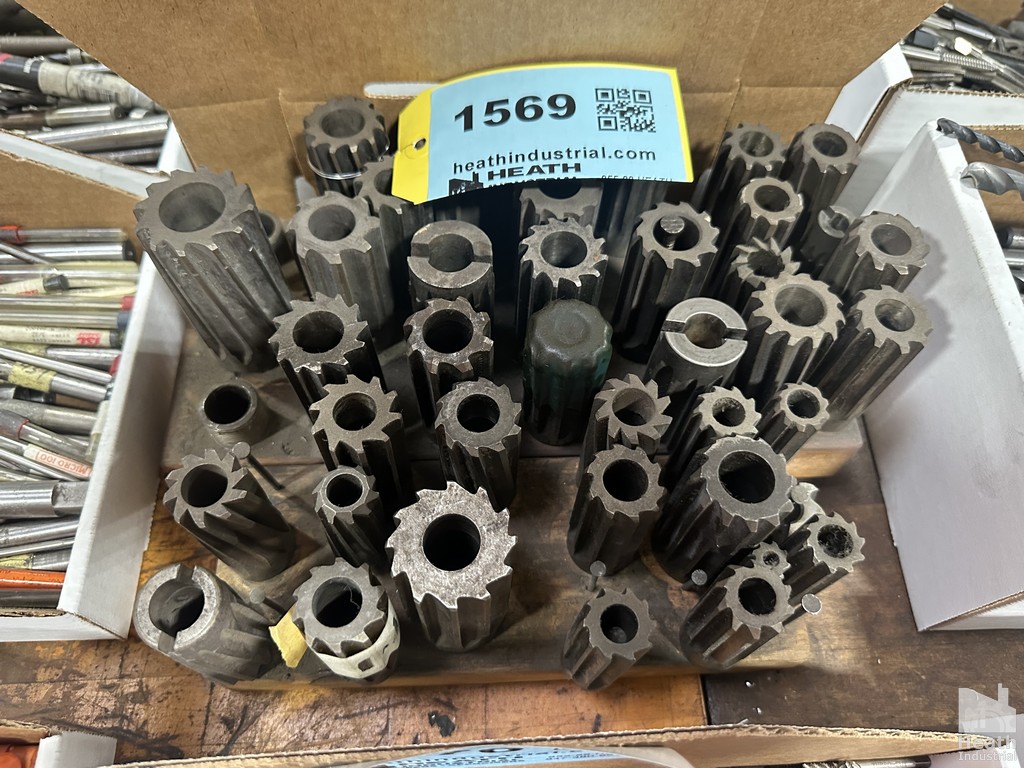 Lot 1569
