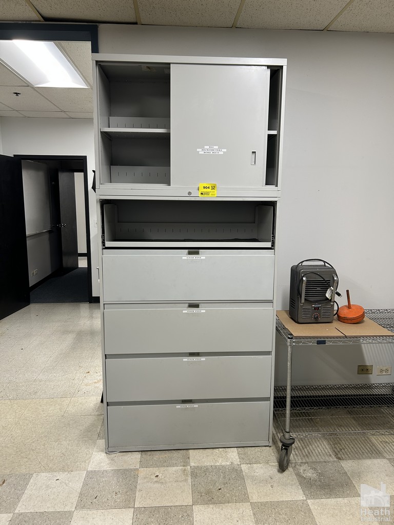 Lot 904