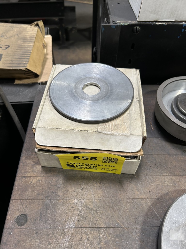 Lot 555