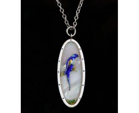 Edwardian enamel and mother of pearl parrot pendant, mounted in sterling silver, 6 x 2cm, on a later belcher link chain, 56cm