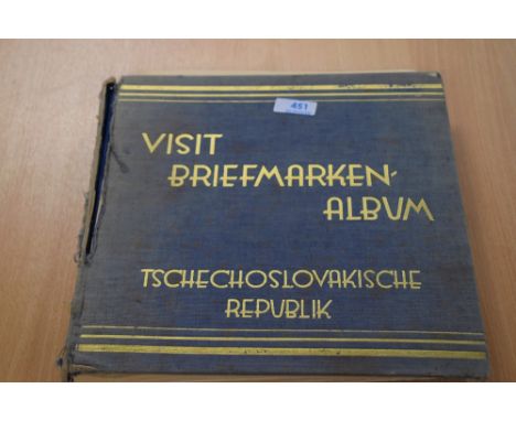 CZECHOSLOVAKIA 1919-45 SPECIALIST MINT COLLECTION, MUCH COMPLETE  Somewhat battered album with fine Czechoslovakia collection