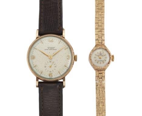A group of two wristwatches and bracelet watchesComprising: a 9ct gold manual wind wristwatch, the dial signed Yeoman, person