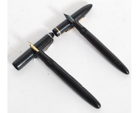 A Vintage Osmiroid 65 Black Fountain Pen together with a Sheaffer 350 fountain pen - Made in USA
FREE UK POSTAGE ON ALL LOTS 