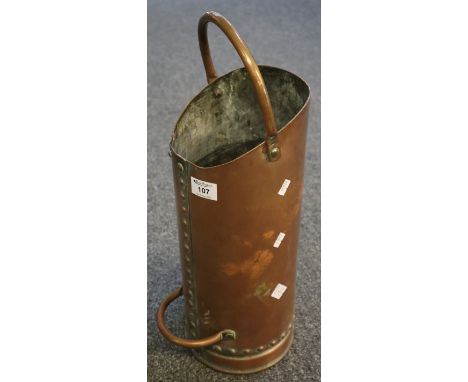 Vintage copper log bin of cylindrical form with swing handle. (B.P. 24% incl. VAT)