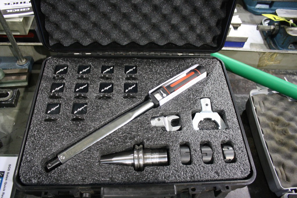 REGOFIX POWRGRIP TOOL HOLDER SET CAT40 TOOL HOLDER, NORBAR TORQUE