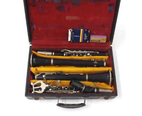 Selmer Bb blackwood clarinet, ser. no. N2501; also a F. Buisson of Milan A clarinet, ser. no. 193, within a fitted case with 