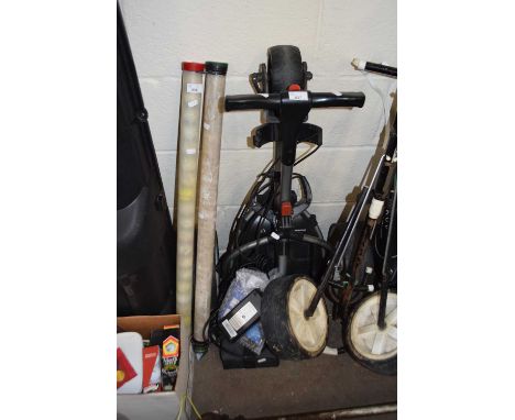 Electric golf caddy