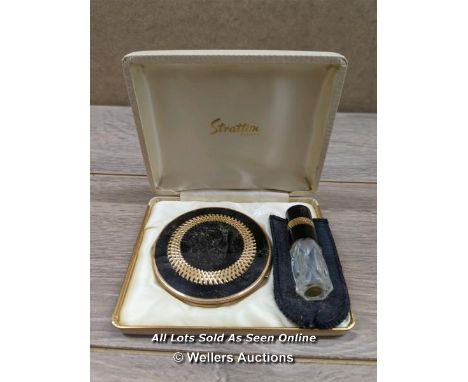 *UK 1970S VINTAGE STRATTON PATTERNED COMPACT &amp; ATOMISER BOX SET LOVELY CONDITION
