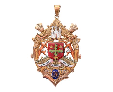 Nottingham. The 9ct gold and enamel badge of a Sheriff, the date 1916 below the arms, reverse inscribed TO MR COUNCILLOR JAME