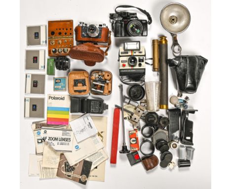 A Soviet Fed-2 35mm camera and maker's F2.8 55mm lens, in leather Eveready case and miscellaneous other cameras and accessori