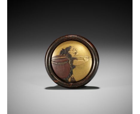 HOJUSAI: A RARE LACQUERED WOOD KAGAMIBUTA NETSUKE DEPICTING A MAN WITH BASKETBy Hojusai, signed Hojusai 宝珠齋Japan, 19th centur