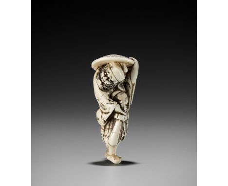 A GOOD IVORY NETSUKE OF SHOKI, ATTRIBUTED TO MITSUHARUAttributed to Mitsuharu, unsignedJapan, Kyoto, late 18th century, Edo p