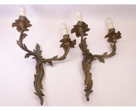 LIGHTING - a pair of metallic wall mountable two-branch light fittings