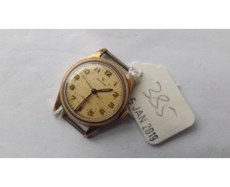 Gents Midi size  9ct wrist watch  with seconds sweep   