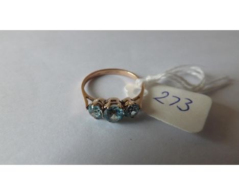 9ct three stone ring approx size K     