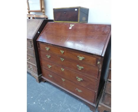 A GEORGE III MAHOGANY BUREAU, THE FALL ABOVE FOUR GRADED LONG DRAWERS AND BRACKET FEET.   W 98 x D 52 x H 103cms.