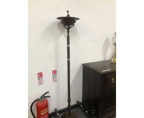AN ARTS AND CRAFTS STYLE FLOOR LAMP AND A PAIR OF FIRE DOGS.