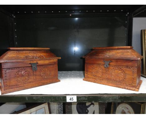 2 wooden trinket/jewellery boxes 