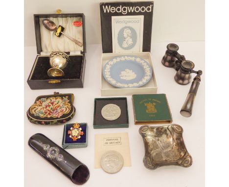 An assortment of nine collectibles to include: a spectacles case decorated with mother of pearl; a hand-stitched purse with f