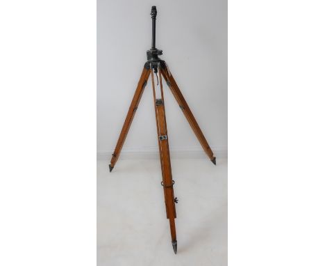 An unusual extendable oak and metal tripod. Possibly of military origin, and&nbsp;now adapted as a lamp. (100 cm unextended a