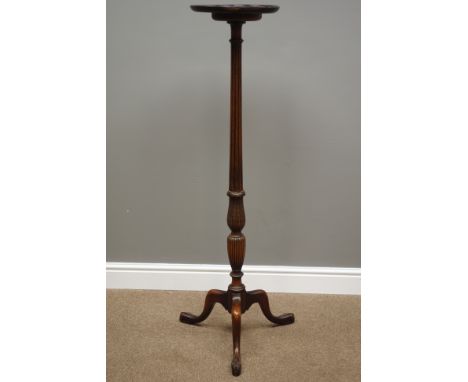 Hepplewhite style mahogany jardiniere plant stand, fluted column, on tripod base, D30cm, H122cm   Condition Report   Click he