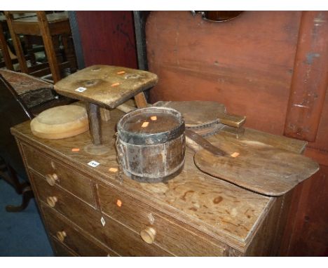 A QUANTITY OF VINTAGE ITEMS, including an elm milking stool, small barrel, bellows etc (5)