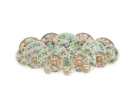GROUP OF TWENTY-FIVE FAMILLE ROSE WARES  QING DYNASTY, 19TH CENTURY   清 各式青地粉彩花鳥蝴蝶紋盤 及 廣彩開光人物圖杯盤（共二十五件） comprising: fourteen 