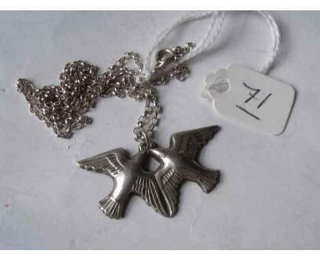 Vintage silver bird pendant on silver chain 4.3g