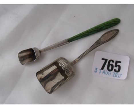 A Dutch caddy spoon and a snuff shovel Birm    