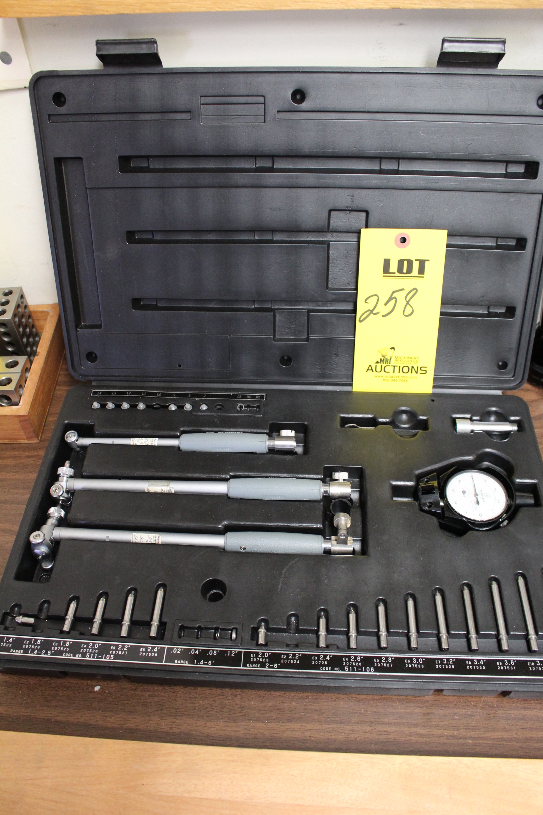 MITUTOYO DIAL BORE GAUGE 1.4"-4"