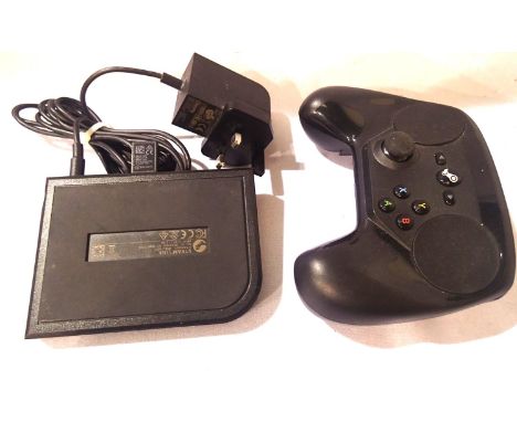 Steam Link model 1003 console with wireless controller and power lead. P&amp;P Group 1 (£14+VAT for the first lot and £1+VAT 