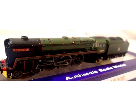 N Gauge Dapol Britannia Class, 70038, Robin Hood, Green, Early Crest, in excellent condition, boxed. P&amp;P Group 1 (£14+VAT
