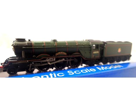 N Gauge Dapol ND129E, Class A3, Gladiator, 60070, Green, Early Crest, in excellent condition, box with wear. P&amp;P Group 1 