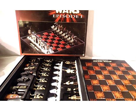 Star Wars Episode One chess set, all figures complete, missing three light sabres and one board edge piece. P&amp;P Group 2 (