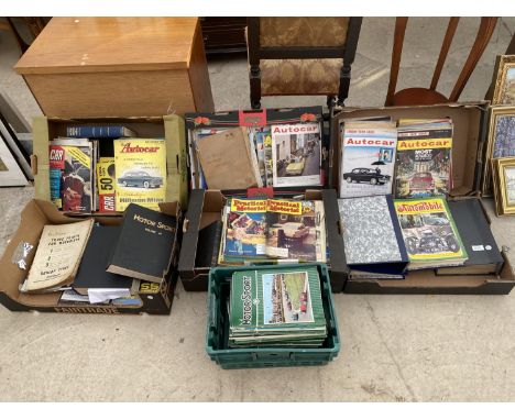 A LARGE QUANTITY OF VINTAGE AUTO RELATED MAGAZINES 