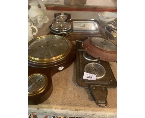 FOUR VINTAGE BAROMETERS (ONE GLASS A/F) 