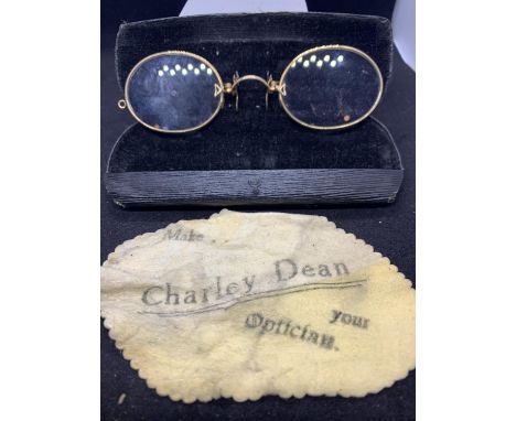 A VINTAGE CASED PAIR OF SPECTACLES CHARLEY DEAN OPTICIAN 