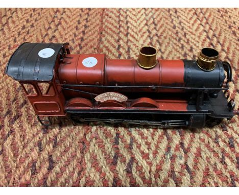 A RED TINPLATE MODEL OF A 'GREAT WESTERN RAILWAY' TRAIN 