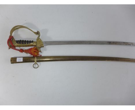 A FAR EASTERN WESTERN STYLE SWORD AND SCABBARD, 70CM CURVED BLADE 