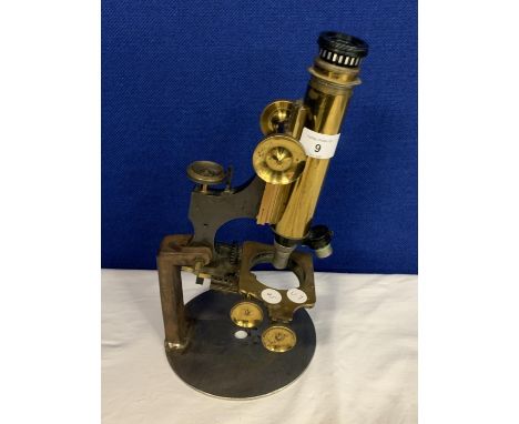 A COOKE, TROUGHTON AND SIMMS VINTAGE MICROSCOPE 