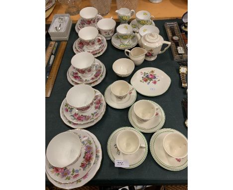 AN ASSORTMENT OF TEA SERVICE CERAMIC WARE TO INCLUDE TRIOS ETC 