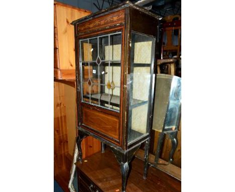 AN EDWARDIAN MAHOGANY AND INLAID LEAD GLAZED SINGLE DOOR DISPLAY CABINET, (sd), together with an oak high back chair, a frame