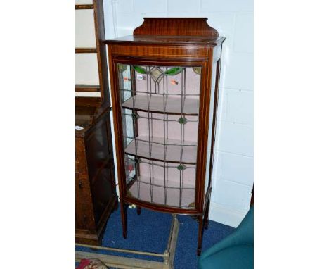 AN EDWARDIAN MAHOGANY AND SATINWOOD INLAID LEAD GLAZED SINGLE DOOR DISPLAY CABINET, on square tapering legs, approximate size