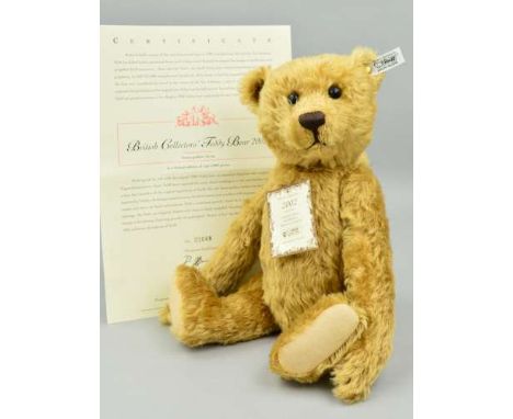 A BOXED LIMITED EDITION STEIFF 'BRITISH COLLECTOR'S TEDDY BEAR 2002', No 01048/4000, No 660726, honey golden mohair, growler,