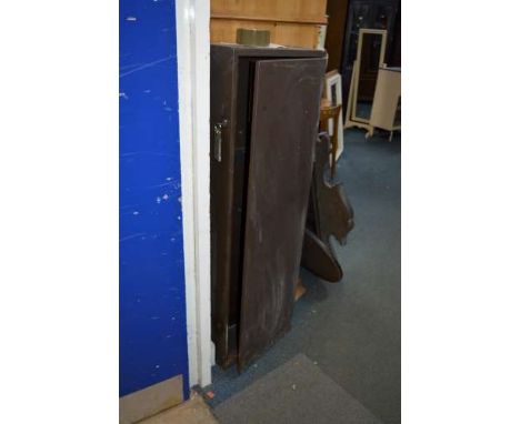 A METAL CASED GUN CABINET, for the space of six shot guns, approximate size width 41.5cm x depth 20cm x height 131cm (four ke