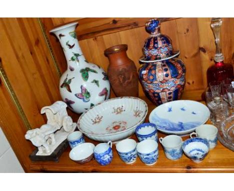 A GROUP OF ORIENTAL WARES etc, to include a Japanese terracotta vase, decorated with dragons, blue and white teawares, vase d
