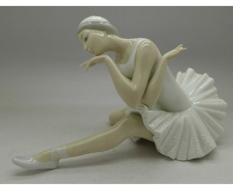A Lladro ballerina, fingers a/f