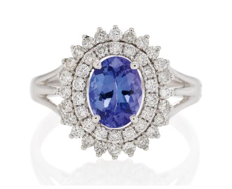 TANSANIT-DIAMANT-RING. Herkunft: Deutschland. Material: 750/- Weißgold, Punze. Gesamtgewicht: ca. 3,5 g. EU-RM: 54. Diamanten