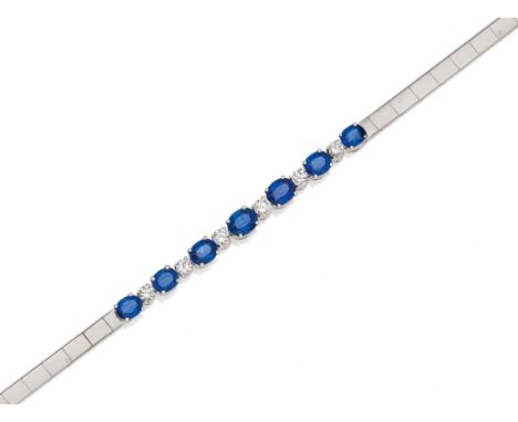 SAPHIR-DIAMANT-ARMBAND. Herkunft: Deutschland. Datierung: Um 1990. Material: 750/- Weißgold, Punze. Gesamtgewicht: ca. 12,0 g